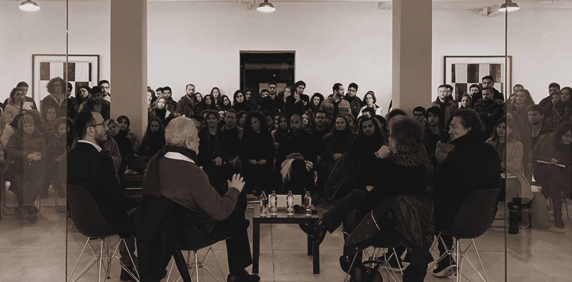 EAA – EMRE AROLAT ARCHITECTURE | VIKVIKLANMALAR / GRUMBLINGS