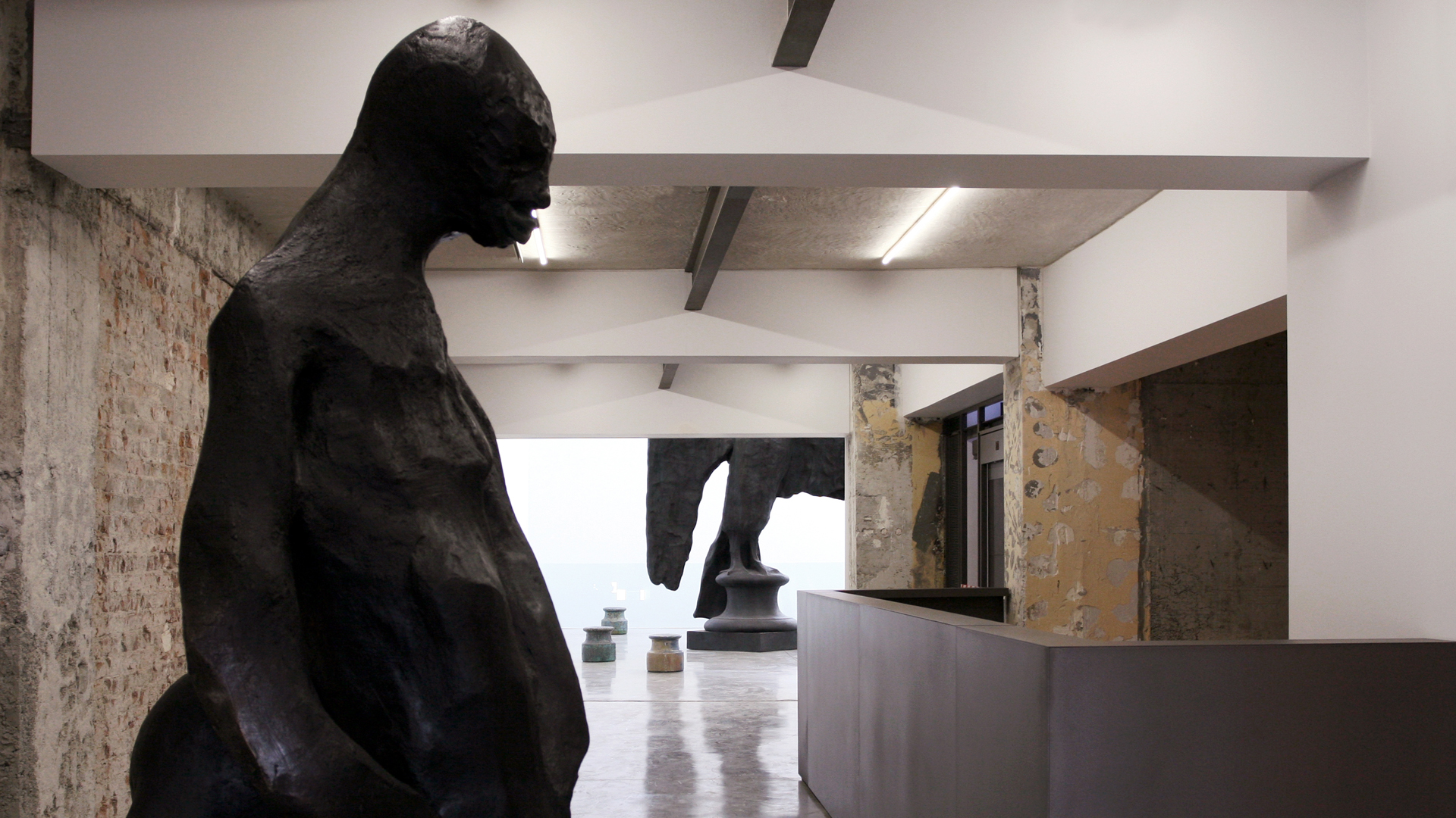 EAA – EMRE AROLAT ARCHITECTURE | Pileveneli Gallery Open To Art Lovers